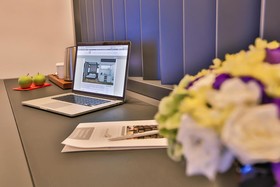 Business Life Boutique Hotel