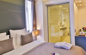 Business Life Boutique Hotel