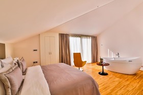 Business Life Boutique Hotel