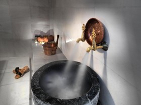 Business Life Boutique Hotel