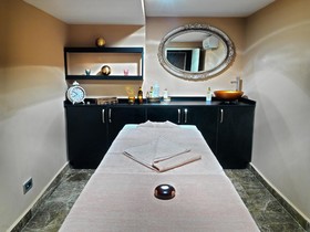 Business Life Boutique Hotel