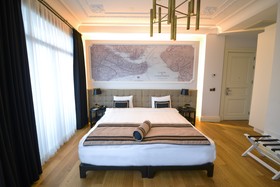 Akka Lush Hotel