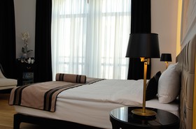 Akka Lush Hotel