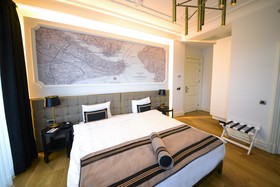 Akka Lush Hotel