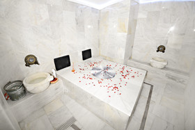 Akka Lush Hotel