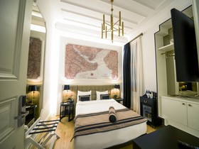 Akka Lush Hotel