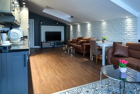 By Aydin Suite Hotel