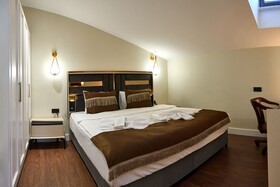 By Aydin Suite Hotel