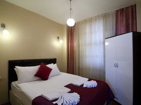 By Pera Suites