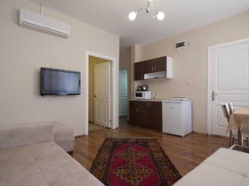 By Pera Suites