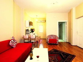 By Pera Suites