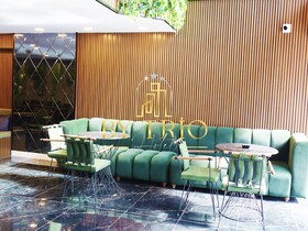 By Trio Hotel