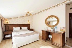 Center Hill Hotel