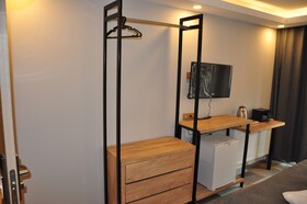Check In Hotel