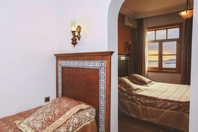 Cheers Vintage Hostel