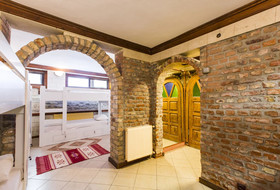 Cheers Vintage Hostel