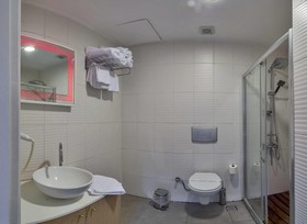 Cirrus Suites Tomtom