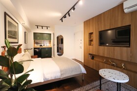 CLK Suites Hotel