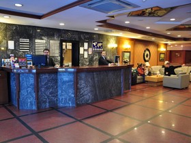 Nova Plaza Crystal Hotel