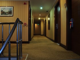 Nova Plaza Crystal Hotel