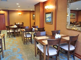 Nova Plaza Crystal Hotel