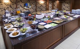 Nova Plaza Crystal Hotel