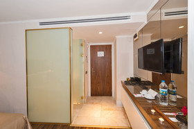 Darkmen Boutique Hotel