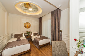 Darkmen Boutique Hotel