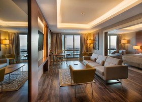 Dedeman Bostanci Hotel & Convencion Center