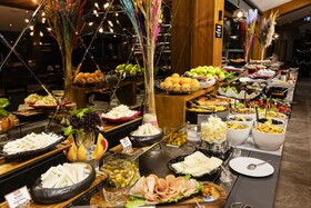 Demiray Hotel