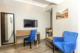 Demiray Hotel