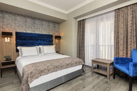 Demiray Hotel