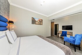 Demiray Hotel