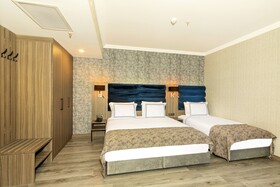 Demiray Hotel