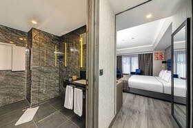 Demiray Hotel