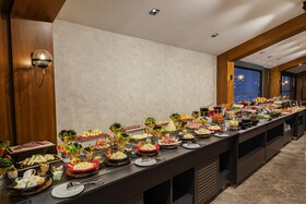 Demiray Hotel