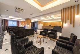 Demiray Hotel
