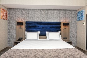 Demiray Hotel