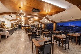 Demiray Hotel