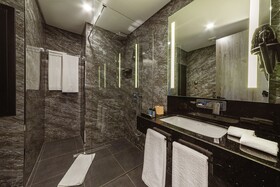 Demiray Hotel