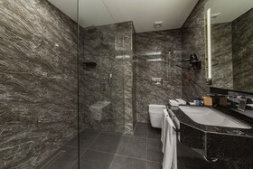 Demiray Hotel
