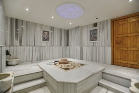 Diamond Royal Hotel