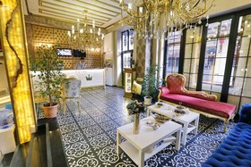 Diamond Royal Hotel