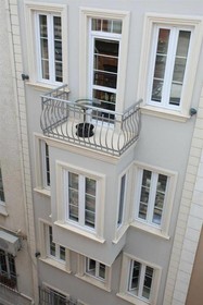 Dolmus Hotel