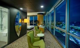 DoubleTree by Hilton Hotel Istanbul - Moda