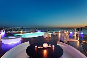 DoubleTree by Hilton Hotel Istanbul - Moda