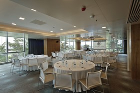 DoubleTree by Hilton Hotel Istanbul - Moda