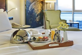 DoubleTree by Hilton Hotel Istanbul - Moda