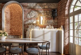 Ecole St. Pierre Hotel