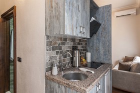 Element Garden Hotel